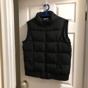 Pure Alfred Sung black puffer vest